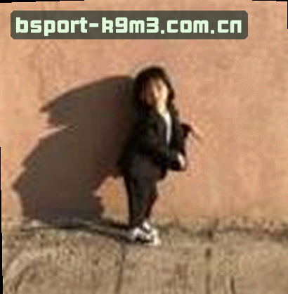 黄丽